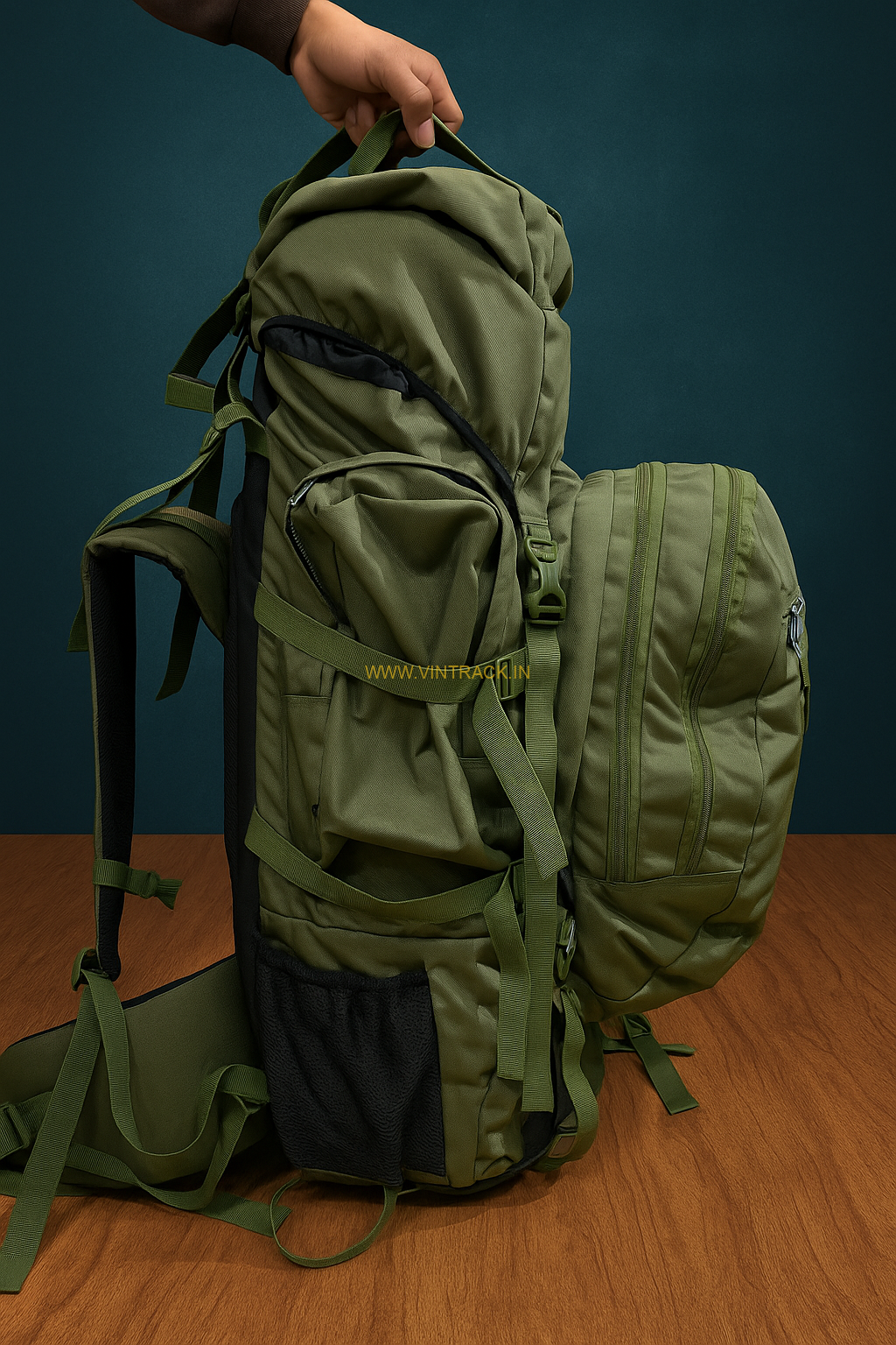VinTrack Rider choice with metal frame Rucksack bag with 10L Detachable day pack and rain cover for trekking and camping 65+10L - Image 7