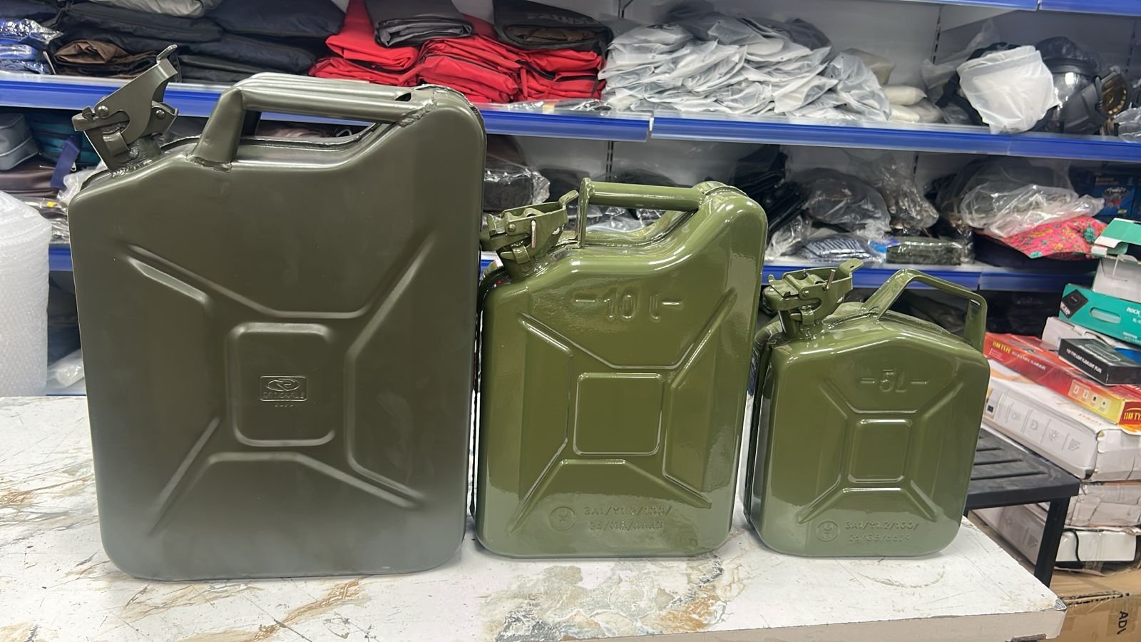 Jerry Can 5L Fuel Container | Portable Gasoline & Oil Storage Can for Bike & Car | Heavy-Duty Metal Fuel Can - Image 2